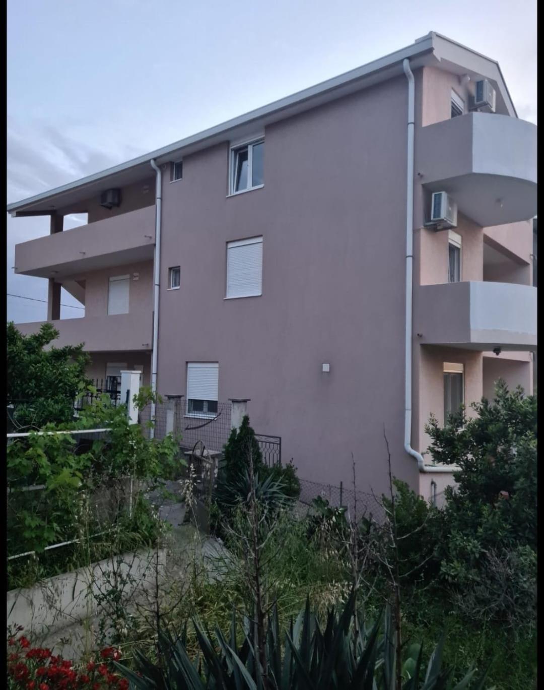 Apartments Safija Добра-Вода Экстерьер фото